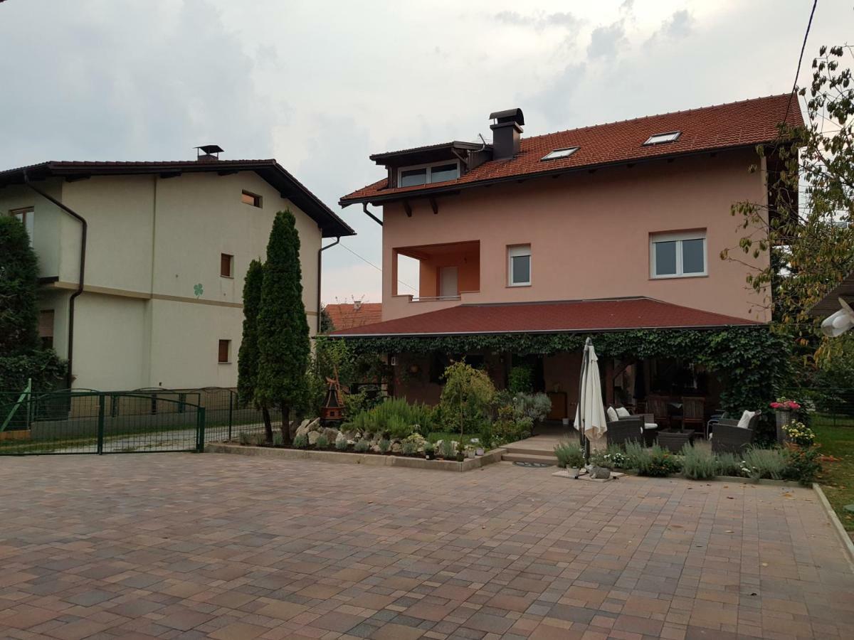 Zaprešić A&T Apartment מראה חיצוני תמונה